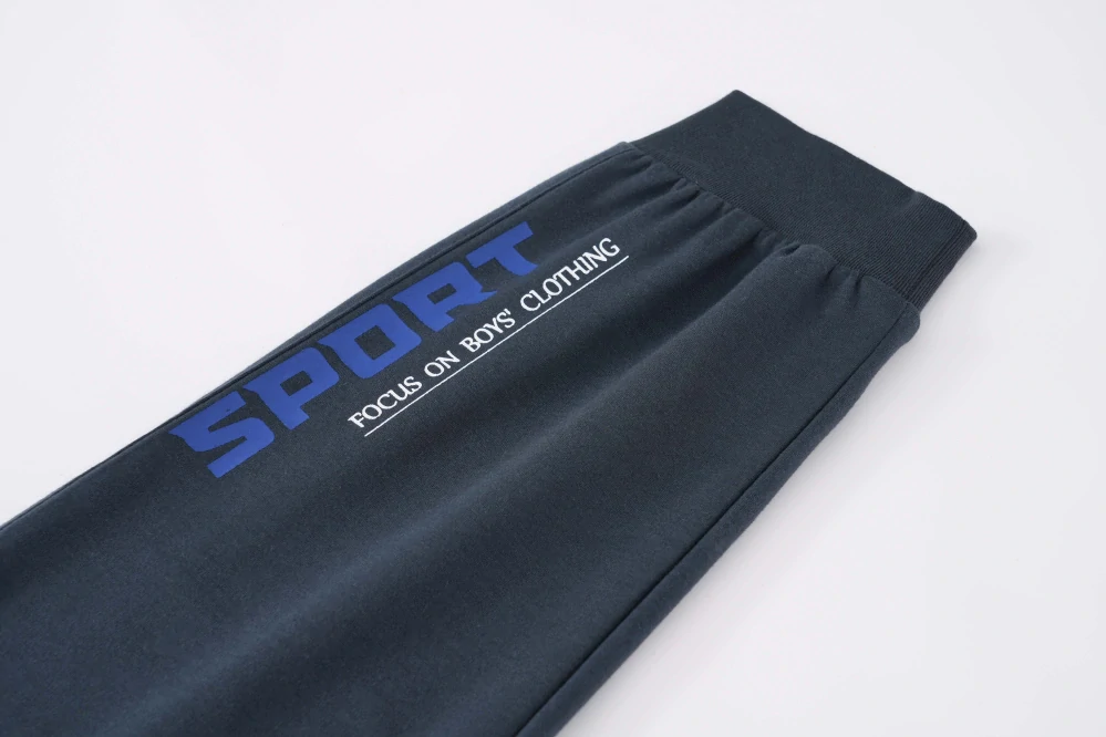 Chlapecké tepláky Wolf vel.140-170